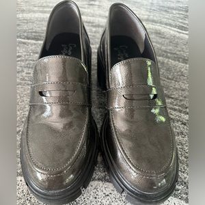 Crown Vintage grey penny loafers